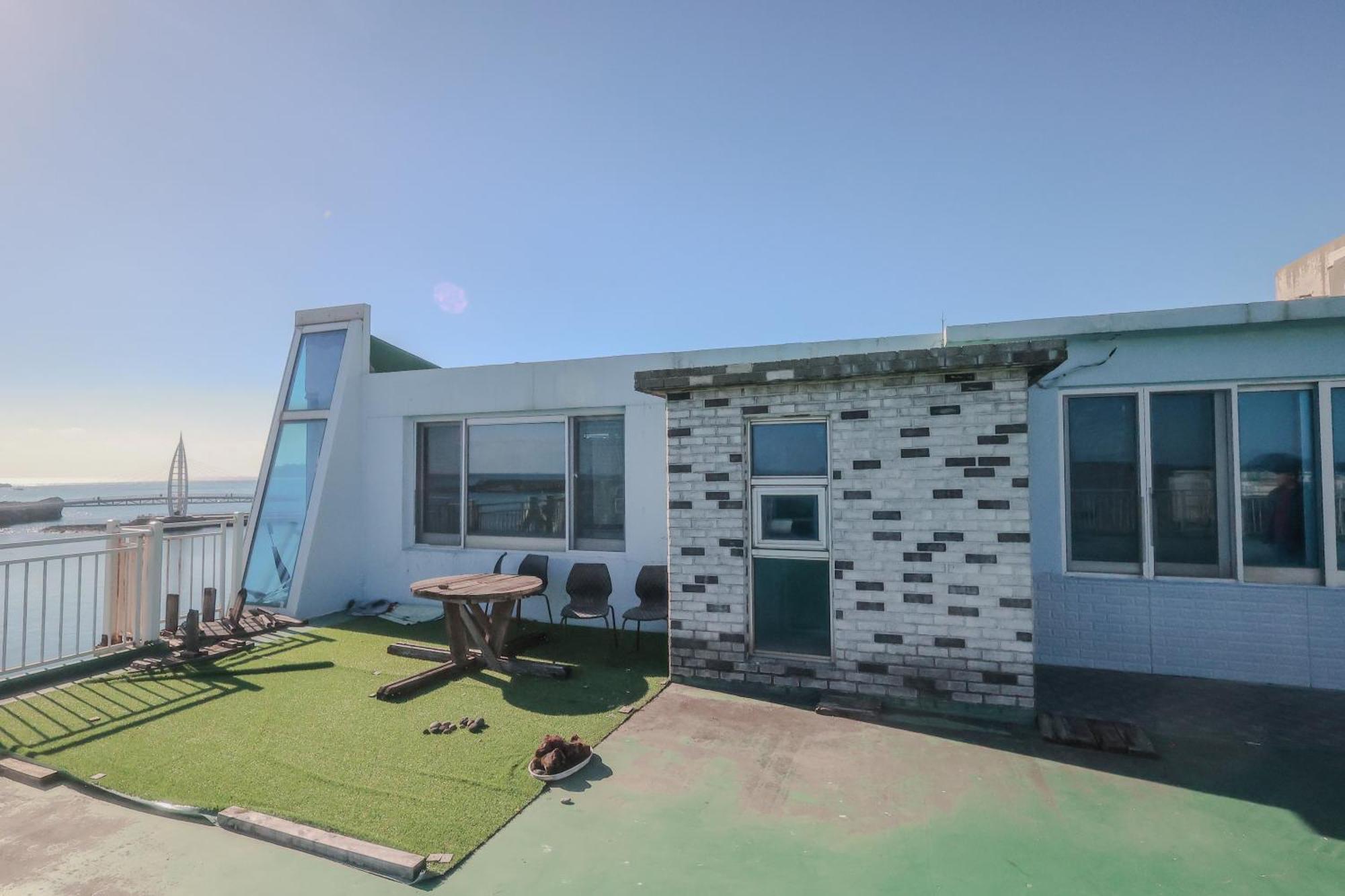 Seom Story Pension Seogwipo Exterior photo