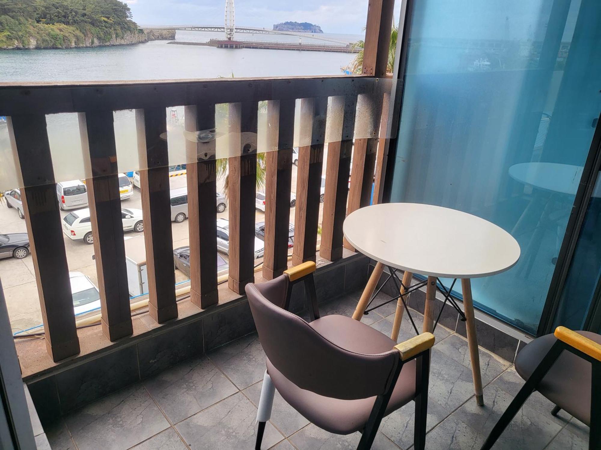 Seom Story Pension Seogwipo Exterior photo